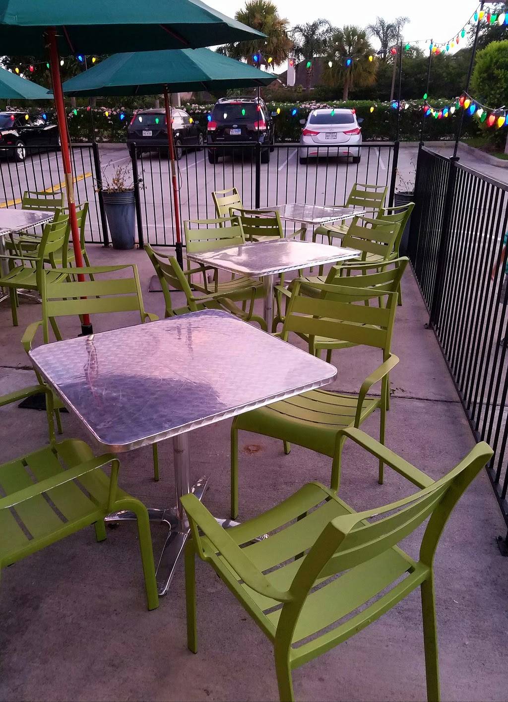 Lunas Mexican Restaurant | restaurant | 6555 South Shore Blvd, League City, TX 77573, USA | 2813340300 OR +1 281-334-0300