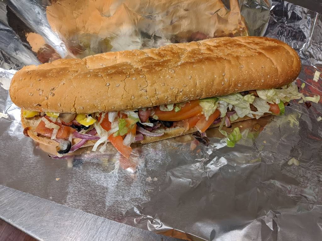 Neighbors Pizza | restaurant | 712 Richmond Ave, Marion, OH 43302, USA | 7403826595 OR +1 740-382-6595