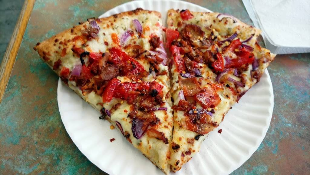 Supreme Pizza | restaurant | 1216 Upper Wentworth St, Hamilton, ON L9A 4W2, Canada | 9053181221 OR +1 905-318-1221