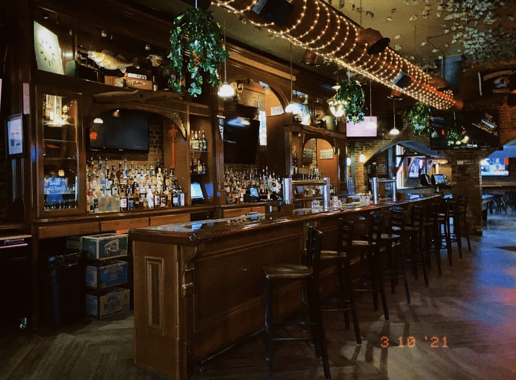 DuKum Inn | restaurant | 111 S Elson St, Kirksville, MO 63501, USA | 6606659764 OR +1 660-665-9764