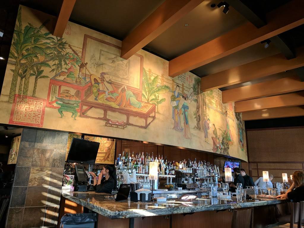 P.F. Changs | restaurant | 2500 N Mayfair Rd, Wauwatosa, WI 53226, USA | 4146071029 OR +1 414-607-1029