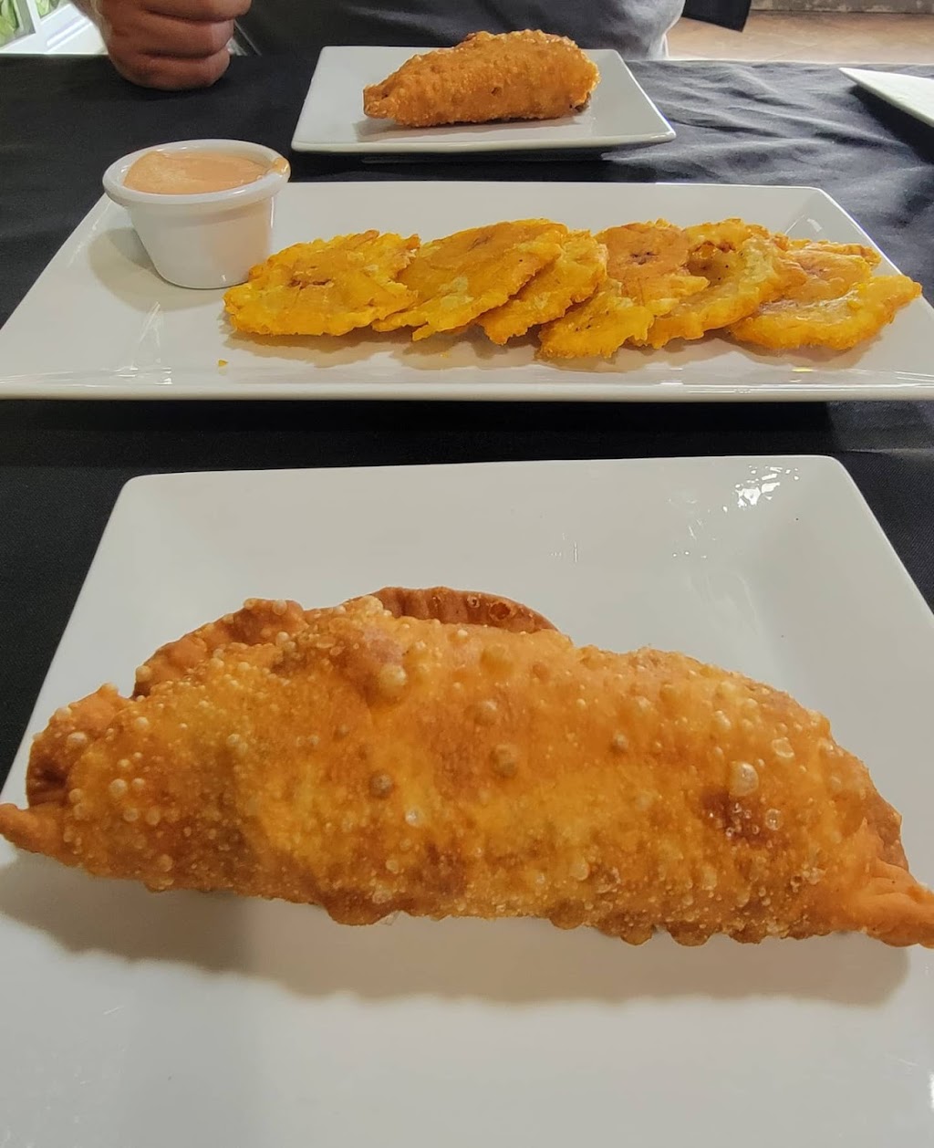 Borinquen | restaurant | 653 W Lancaster Blvd, Lancaster, CA 93534, USA | 6614186013 OR +1 661-418-6013