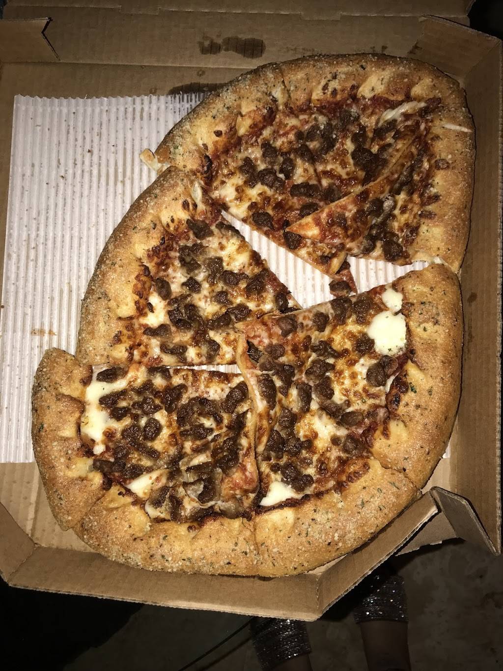 Pizza Hut | restaurant | 8224 Park Ln #110, Dallas, TX 75231, USA | 2143637733 OR +1 214-363-7733