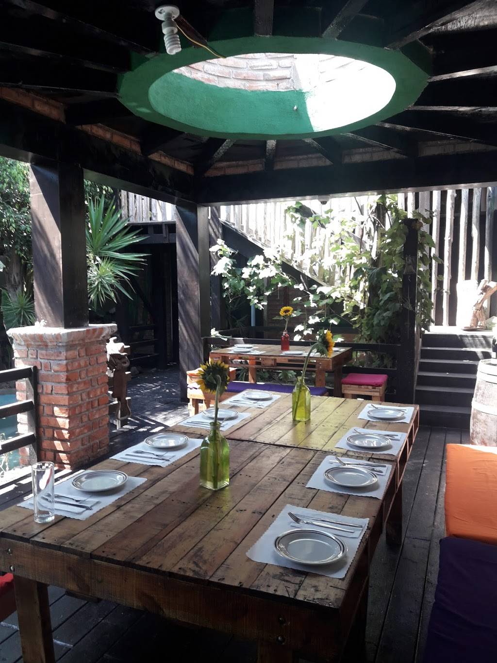 La Casa De La Gritona Bar & Grill | restaurant | Av. Gral. Emiliano Zapata 119, Amp Reforma, 22710 Rosarito, B.C., Mexico | 016643097269 OR +52 664 309 7269