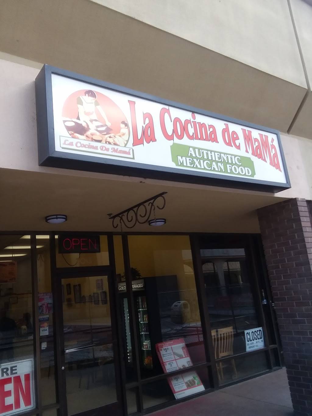 La Cocina De Mama | restaurant | 2015 Mariposa St, Fresno, CA 93721, USA | 5594424454 OR +1 559-442-4454