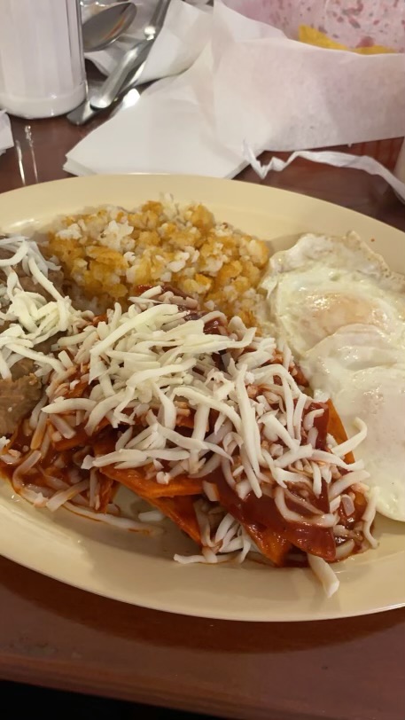 Delichios | restaurant | 112 E Lisa Dr, Chaparral, NM 88081, USA | 9158885705 OR +1 915-888-5705