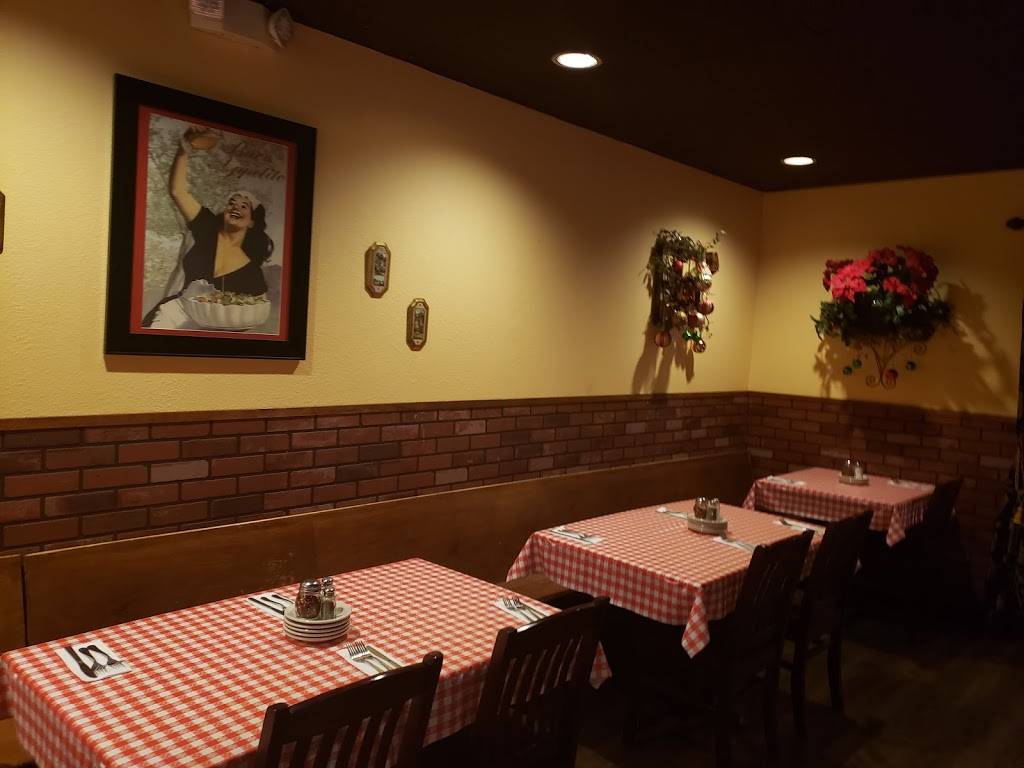 Vinces Italian Restaurant & Pizzeria | restaurant | 2815 NE Sunset Blvd, Renton, WA 98056, USA | 4252268180 OR +1 425-226-8180