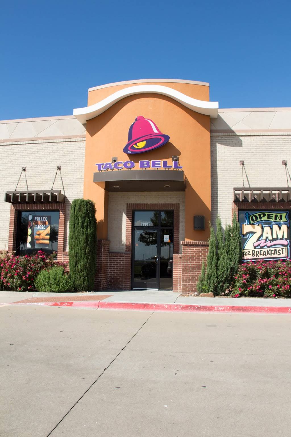 Taco Bell | meal takeaway | 8658 TX-121, McKinney, TX 75070, USA | 2143834624 OR +1 214-383-4624