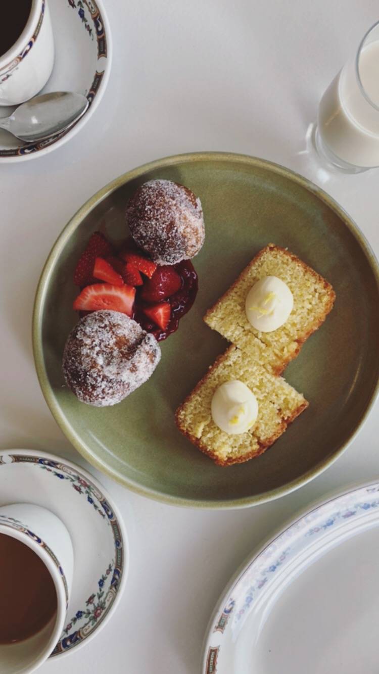 La Belle Histoire | restaurant | 75 Chemin Masson, Sainte-Marguerite-du-Lac-Masson, QC J0T 1L0, Canada | 4502281595 OR +1 450-228-1595