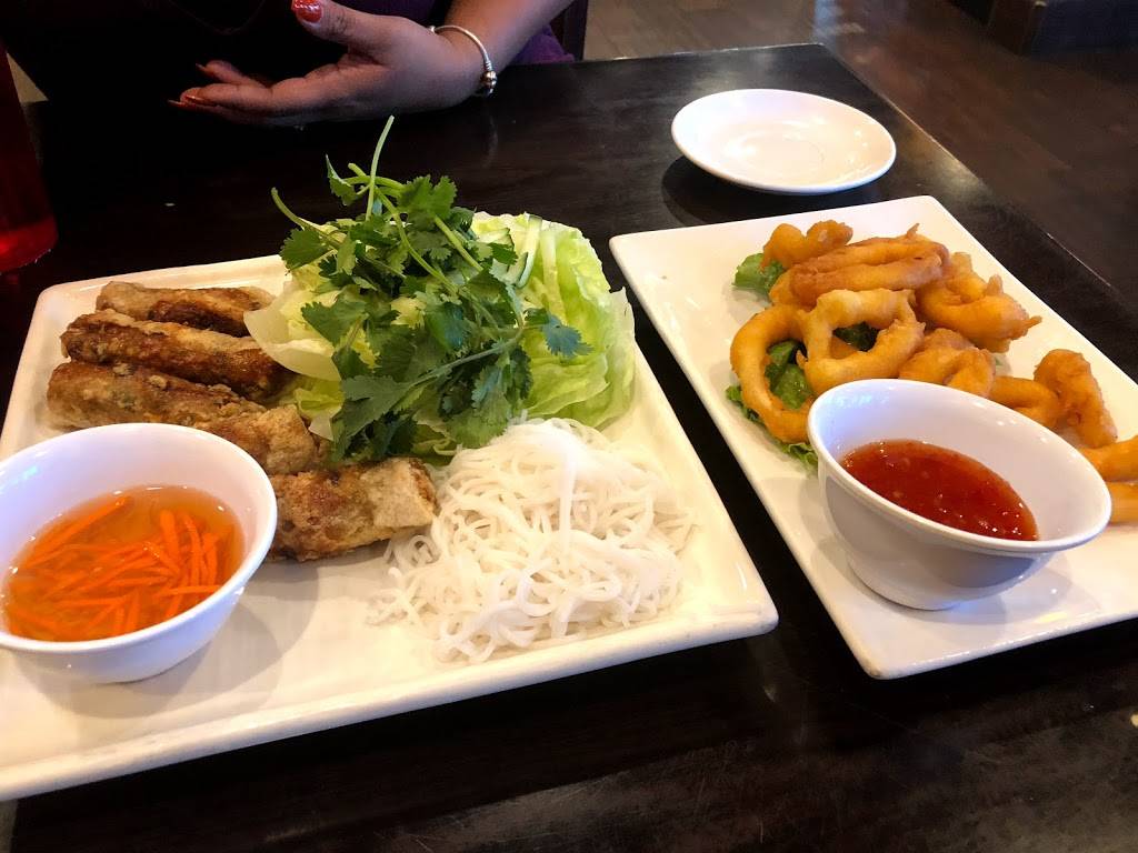 Miss Saigon | restaurant | 250 S Craycroft Rd, Tucson, AZ 85711, USA | 5202696899 OR +1 520-269-6899