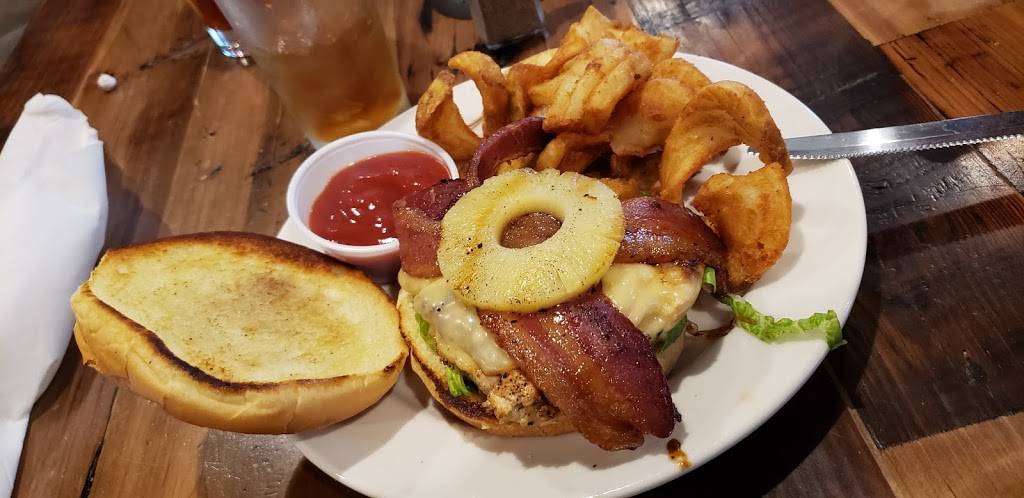 The Blacksmith Restaurant | restaurant | 216 N Shannon St, Jackson, TN 38301, USA | 7317363484 OR +1 731-736-3484