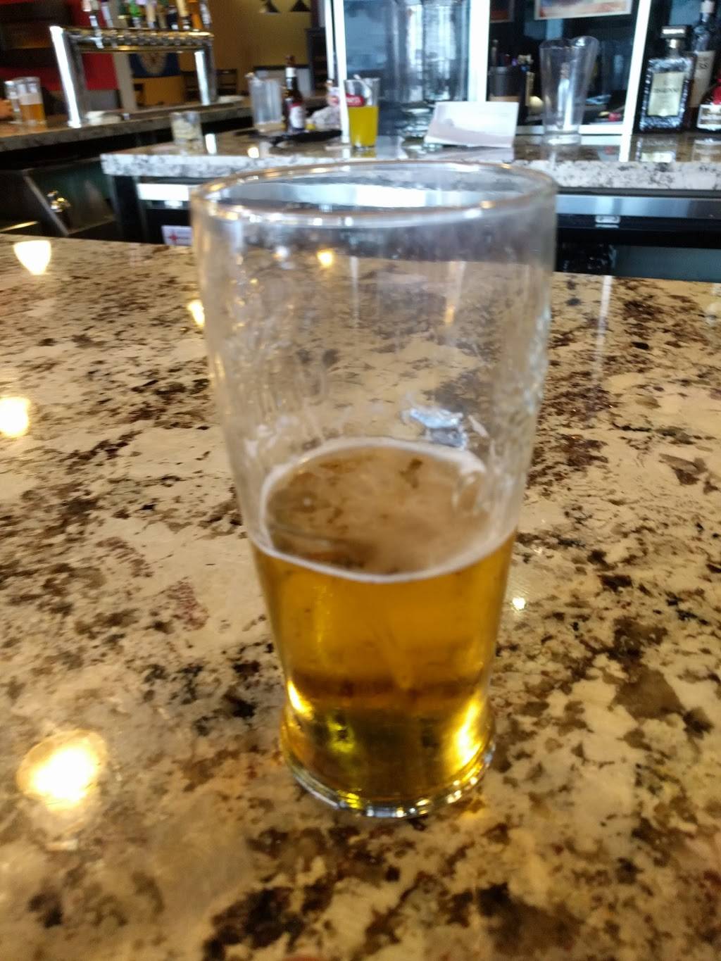 Fox and The Goose Sports Bar and Grill | restaurant | 799 Park Rd S, Oshawa, ON L1J 4K1, Canada | 9052405000 OR +1 905-240-5000