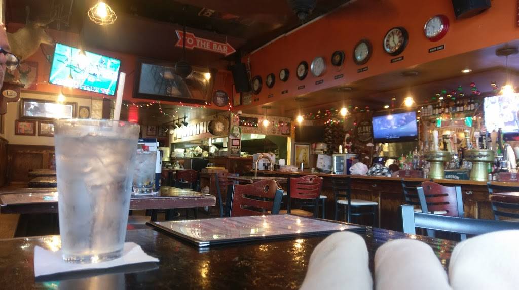 F.W. Sullivans | restaurant | 2401 W Main St, Richmond, VA 23220, USA | 8043088576 OR +1 804-308-8576