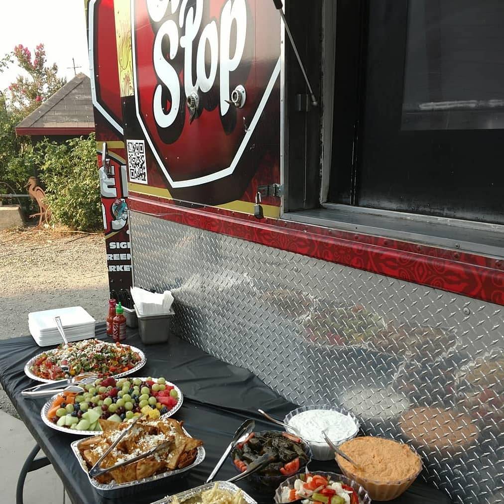 Gyro Stop | restaurant | 1100 Richards Blvd, Sacramento, CA 95811, USA | 9163044976 OR +1 916-304-4976