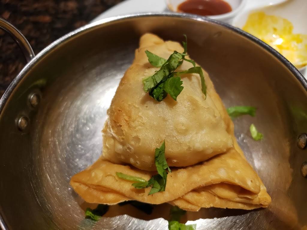 India Village Ancaster | restaurant | 370 Wilson St E #13, Ancaster, ON L9G 4S4, Canada | 9053041213 OR +1 905-304-1213