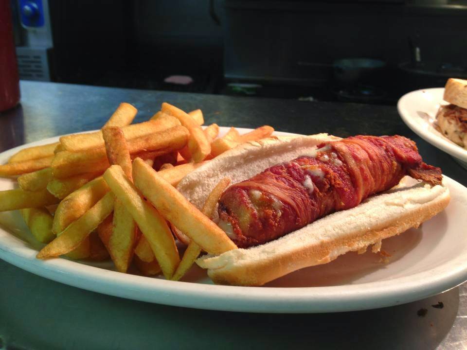 Carriage Inn Restaurant and Catering | restaurant | 1601 Lovedale Rd, Elizabeth, PA 15037, USA | 4127511044 OR +1 412-751-1044