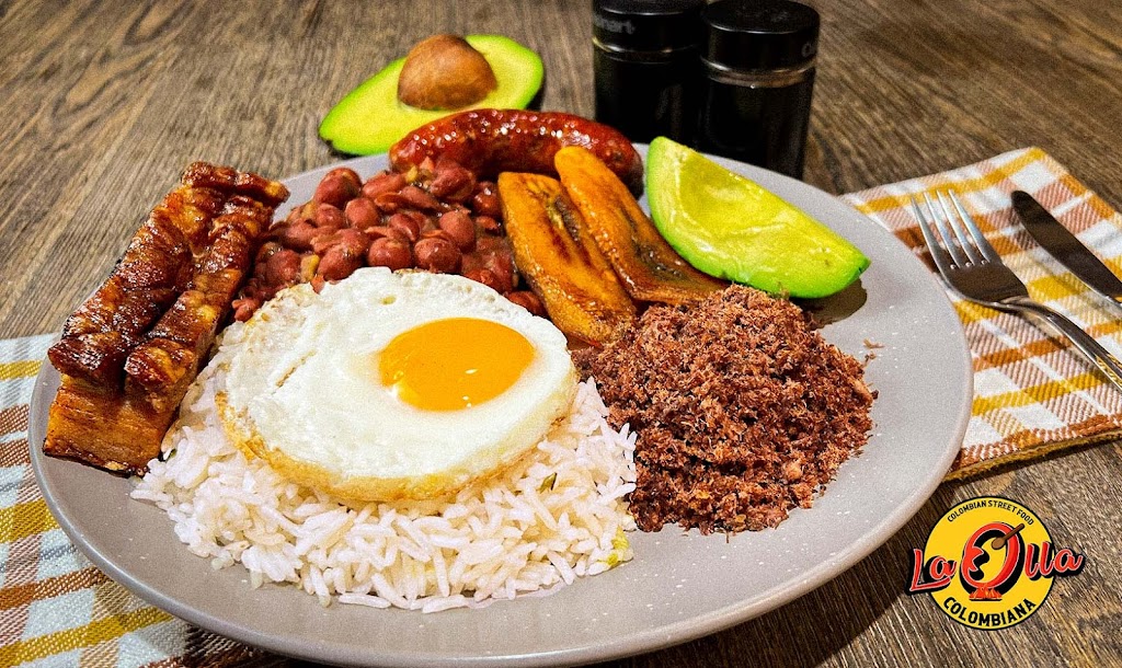 La Olla Colombiana | restaurant | 1065 Brea Mall, Brea, CA 92821, USA | 2135225734 OR +1 213-522-5734