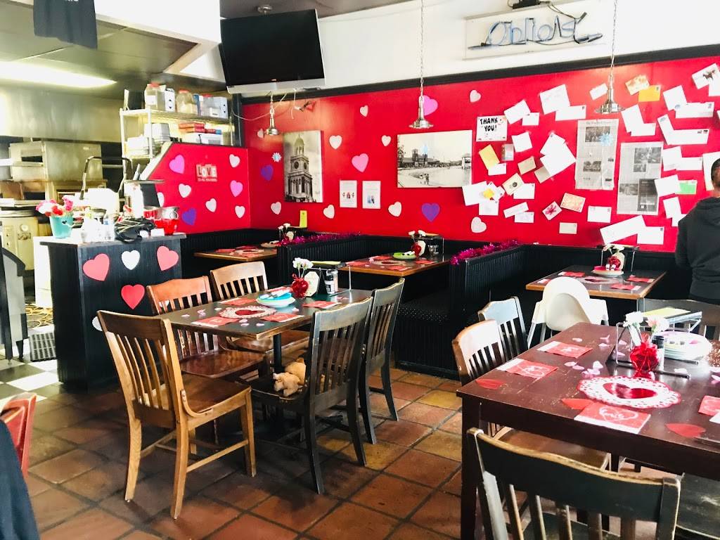 Oblios Pizzeria | restaurant | 6115 E 22nd Ave, Denver, CO 80207, USA | 3033211511 OR +1 303-321-1511