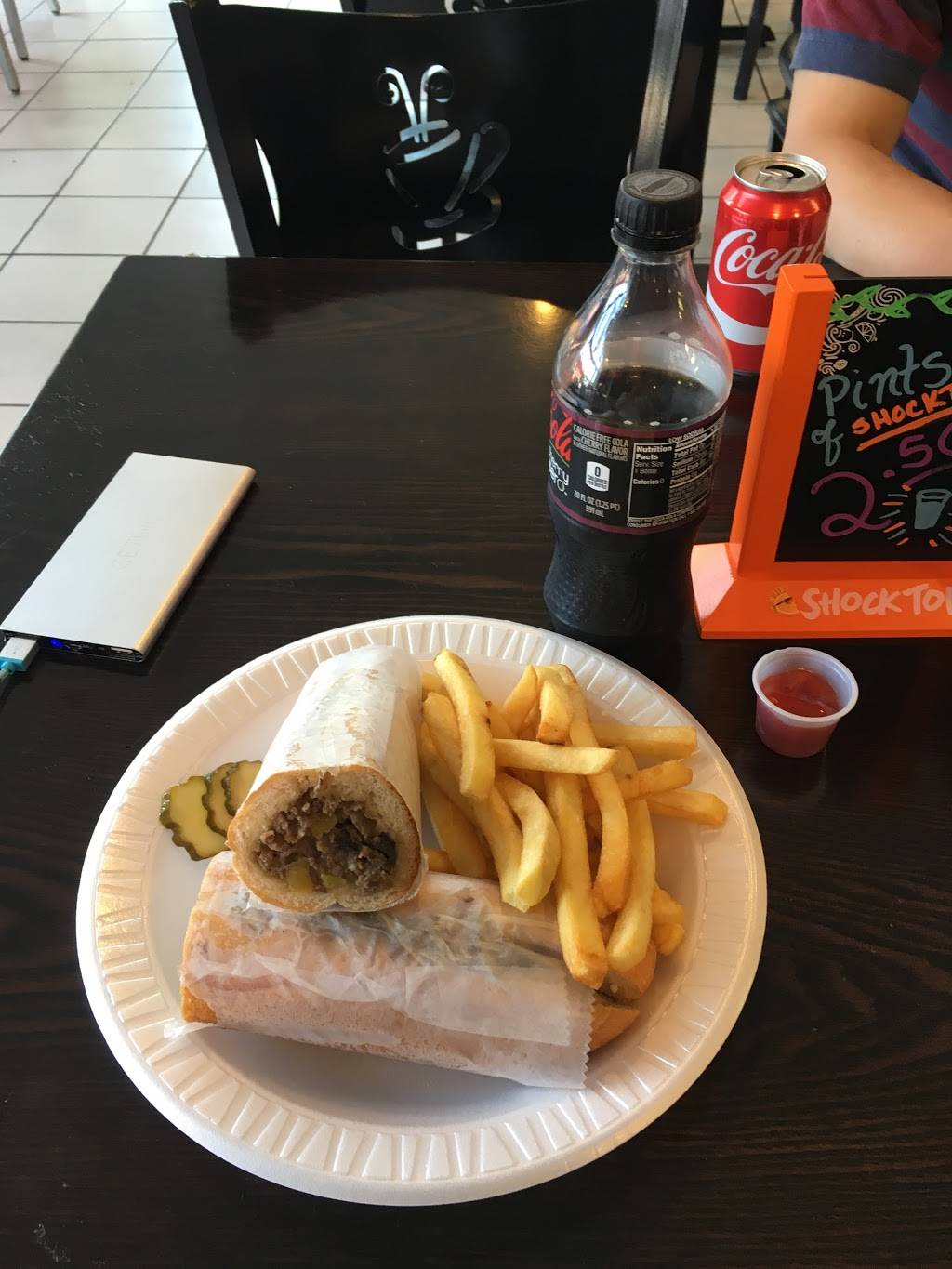 Parkway Corner Deli Philadelphia | meal takeaway | 2201 Pennsylvania Ave, Philadelphia, PA 19130, USA | 2677586785 OR +1 267-758-6785