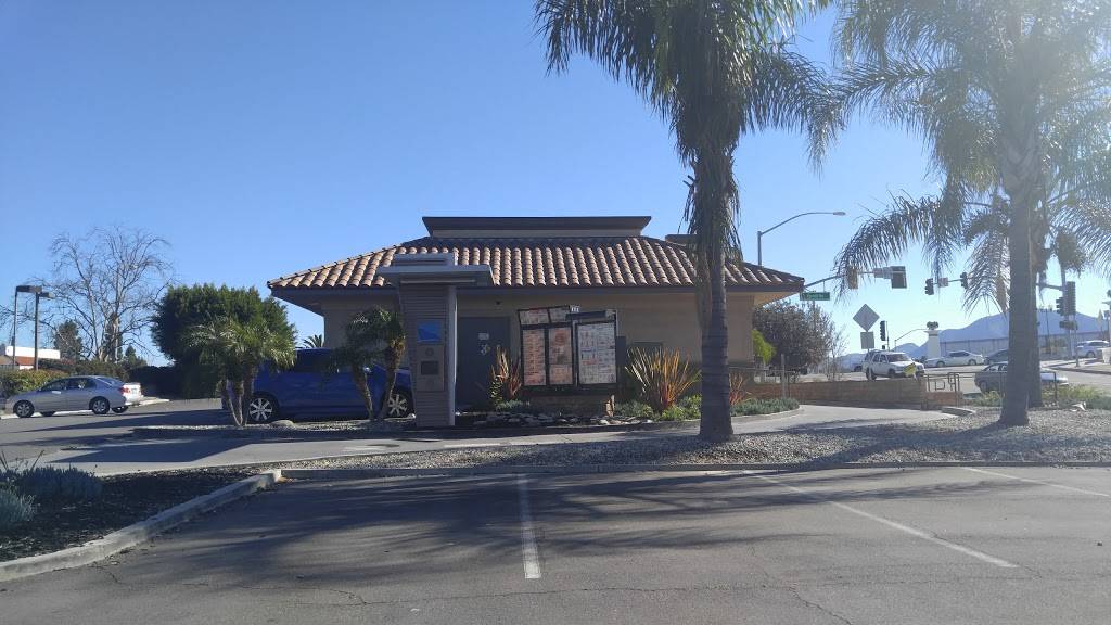 Burger King | restaurant | 181 South Arneill Rd, Camarillo, CA 93010, USA | 8054849744 OR +1 805-484-9744