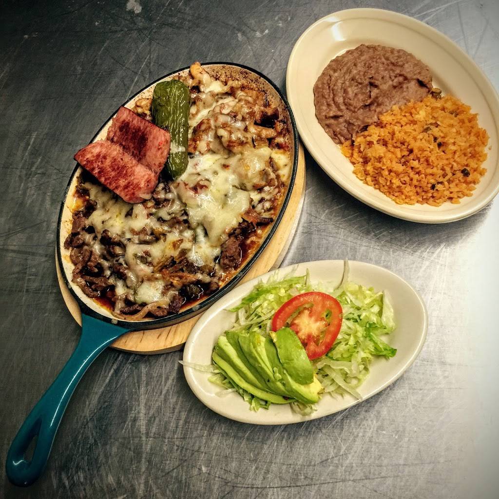 Charlys Tex-Mex Cafe | restaurant | 514 Pleasanton Rd, San Antonio, TX 78214, USA | 2109239207 OR +1 210-923-9207