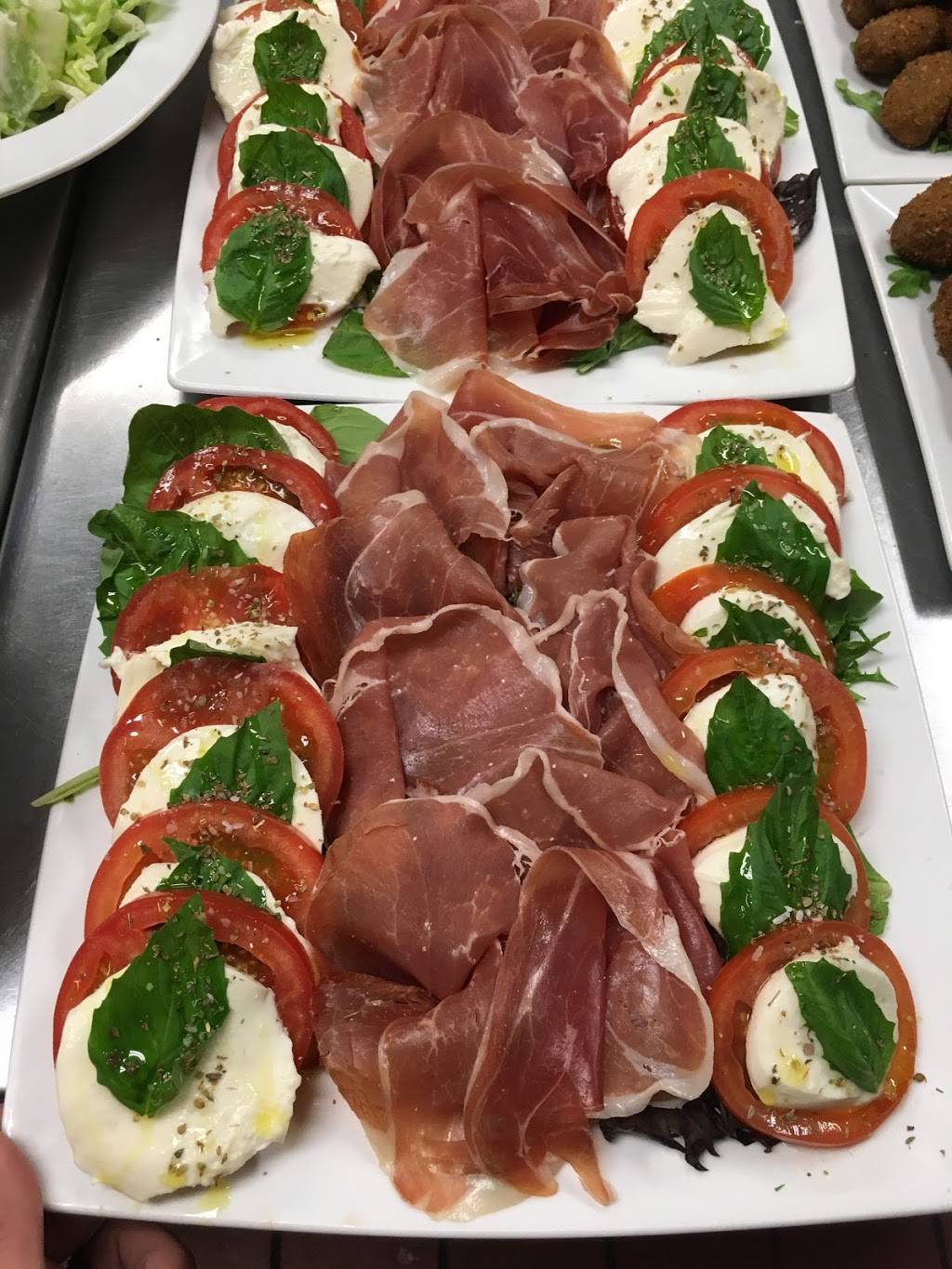 Casa Mia Cucina Italiana | restaurant | 261 Washington St, Marblehead, MA 01945, USA | 7816311200 OR +1 781-631-1200