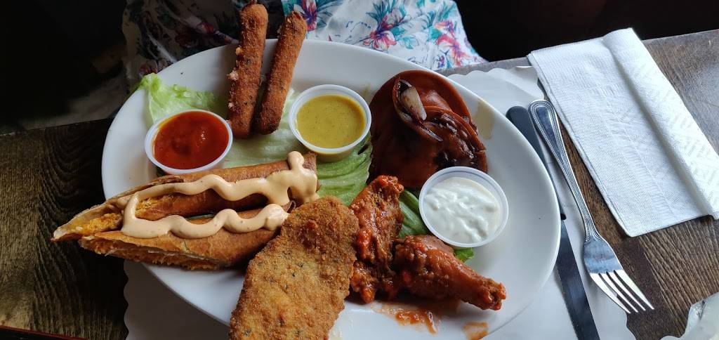 The Beer Garden | restaurant | 1883 Victory Blvd, Staten Island, NY 10314, USA | 7188768900 OR +1 718-876-8900