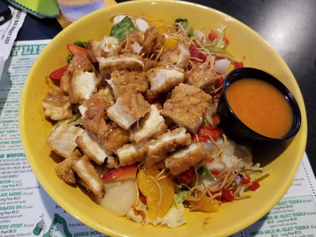 Winking Lizard Tavern | restaurant | 1416 W 5th Ave, Columbus, OH 43212, USA | 6144377677 OR +1 614-437-7677