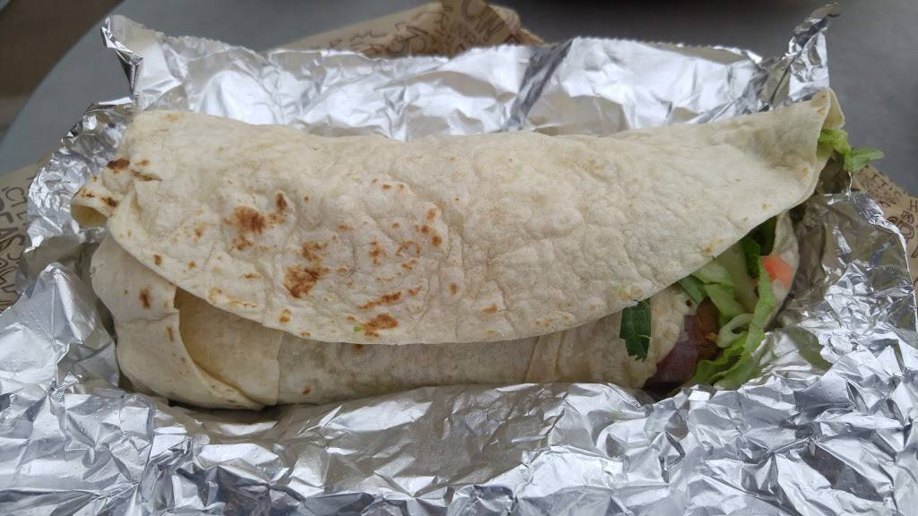 Chipotle Mexican Grill | restaurant | 6100 Long Prairie Rd Ste 100, Flower Mound, TX 75028, USA | 4695286100 OR +1 469-528-6100