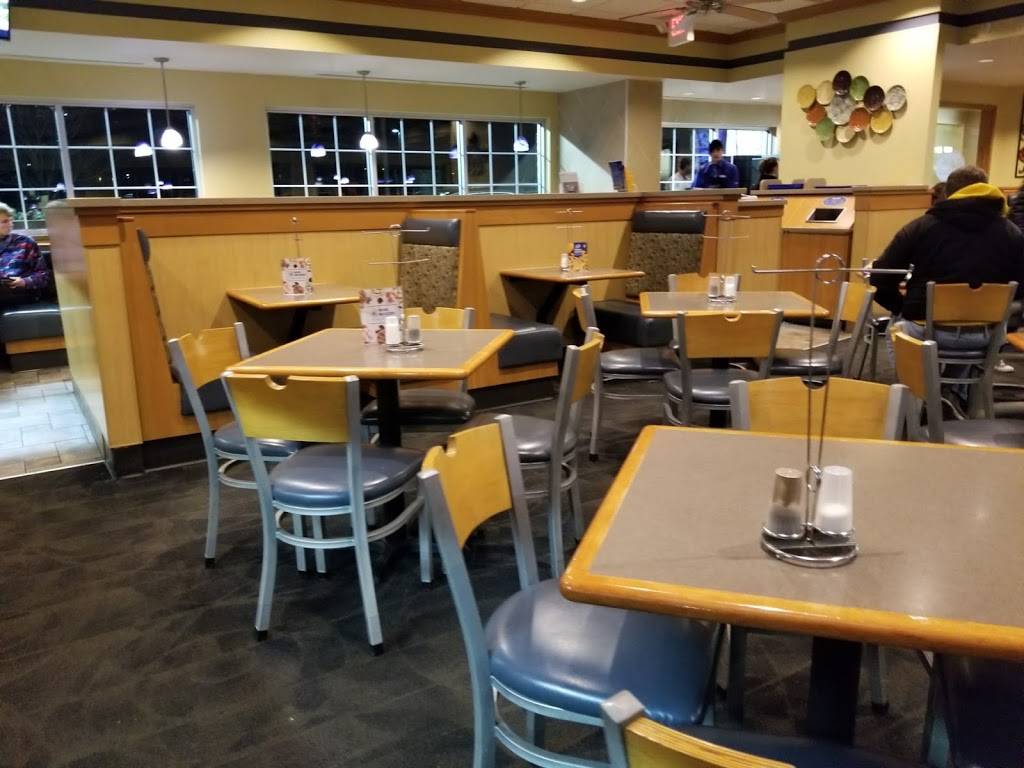 Culvers | restaurant | 10484 Corporate Dr, Pleasant Prairie, WI 53158, USA | 2628572663 OR +1 262-857-2663