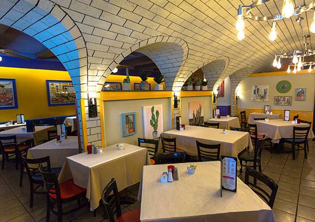 Rafas Cafe Mexicano | restaurant | 5617 W Lovers Ln, Dallas, TX 75209, USA | 2143572080 OR +1 214-357-2080