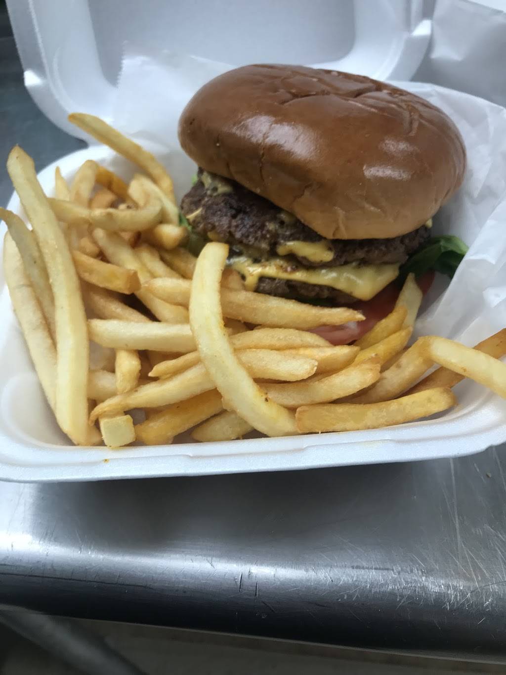 Captains fish&chicken | restaurant | 703 E 9th St, Lockport, IL 60441, USA | 8155523169 OR +1 815-552-3169