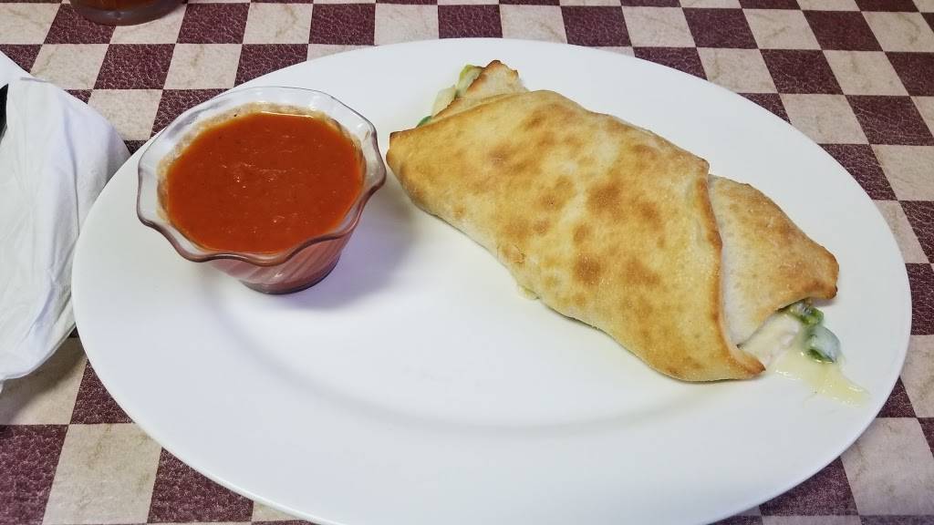 Uncle Joes Pizza & Pasta Subs | restaurant | 411 TX-63 Spur, Longview, TX 75601, USA | 9032389398 OR +1 903-238-9398