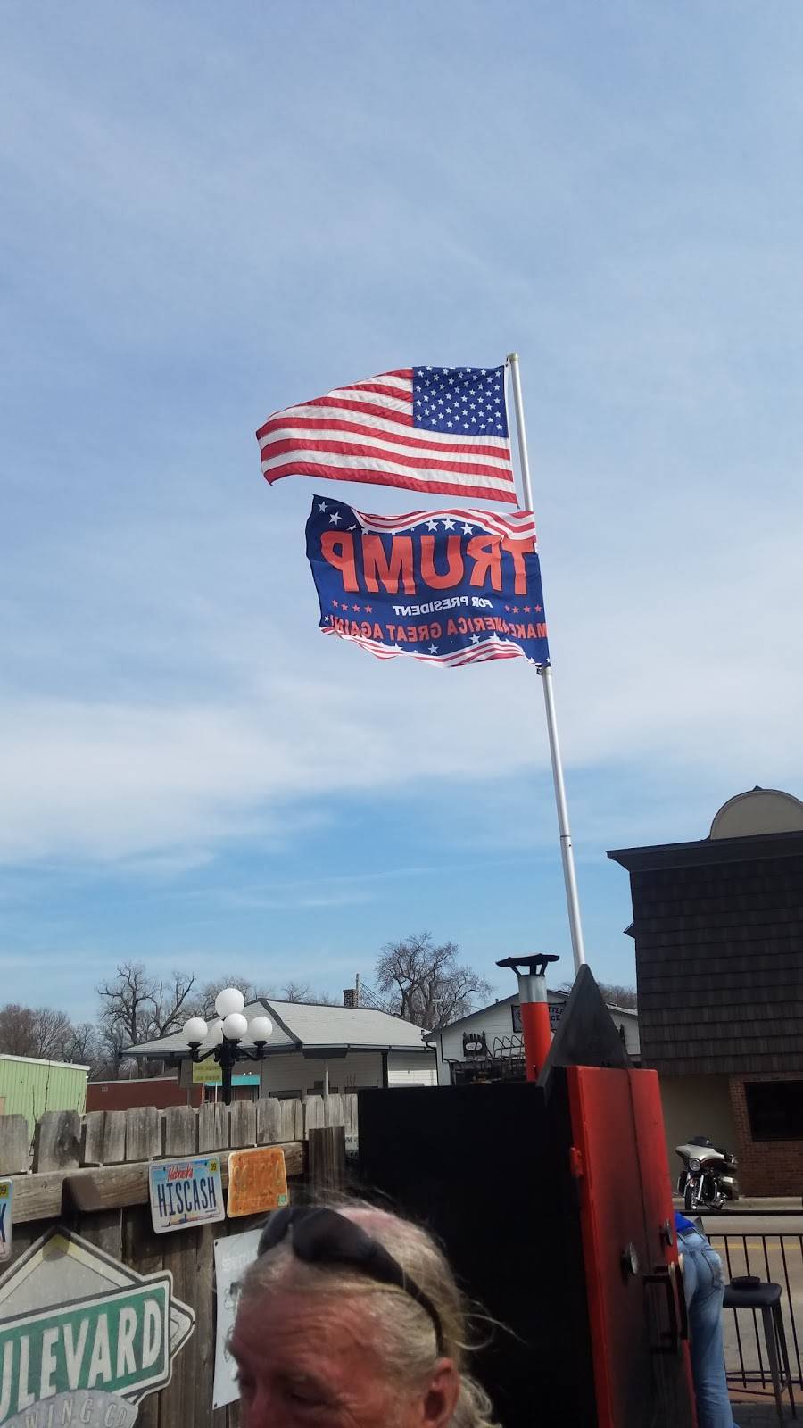 Dog House Saloon | restaurant | 307 3rd St, Waterloo, NE 68069, USA | 4027793257 OR +1 402-779-3257