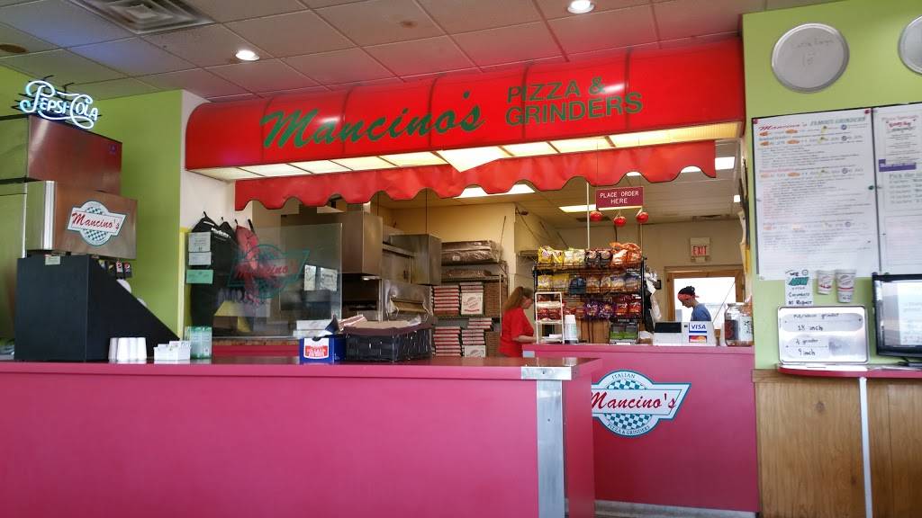 Mancinos Pizza & Grinders | restaurant | 707 N Mitchell St, Cadillac, MI 49601, USA | 2317756558 OR +1 231-775-6558