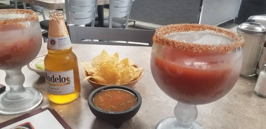 Casa Mota | restaurant | 8151 Arlington Ave # W, Riverside, CA 92503, USA | 9513527383 OR +1 951-352-7383