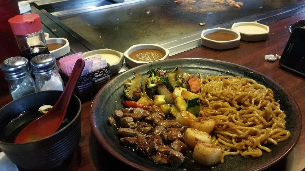 Osaka Japanese Steakhouse‎ | restaurant | 8120 Old Troy Pike, Huber Heights, OH 45424, USA | 9372363888 OR +1 937-236-3888