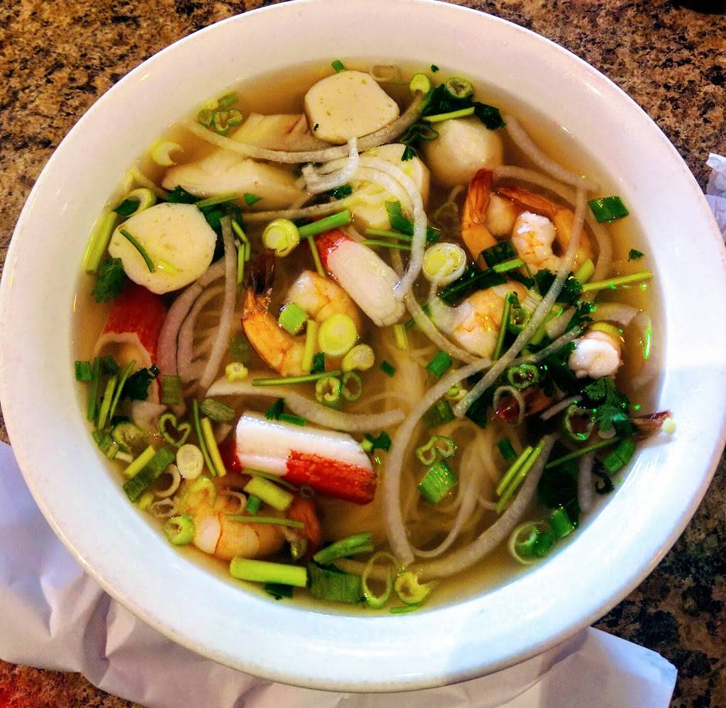 PHO NUCUOI SAIGON | restaurant | 2890 Dale Blvd, Woodbridge, VA 22193, USA | 7035837800 OR +1 703-583-7800
