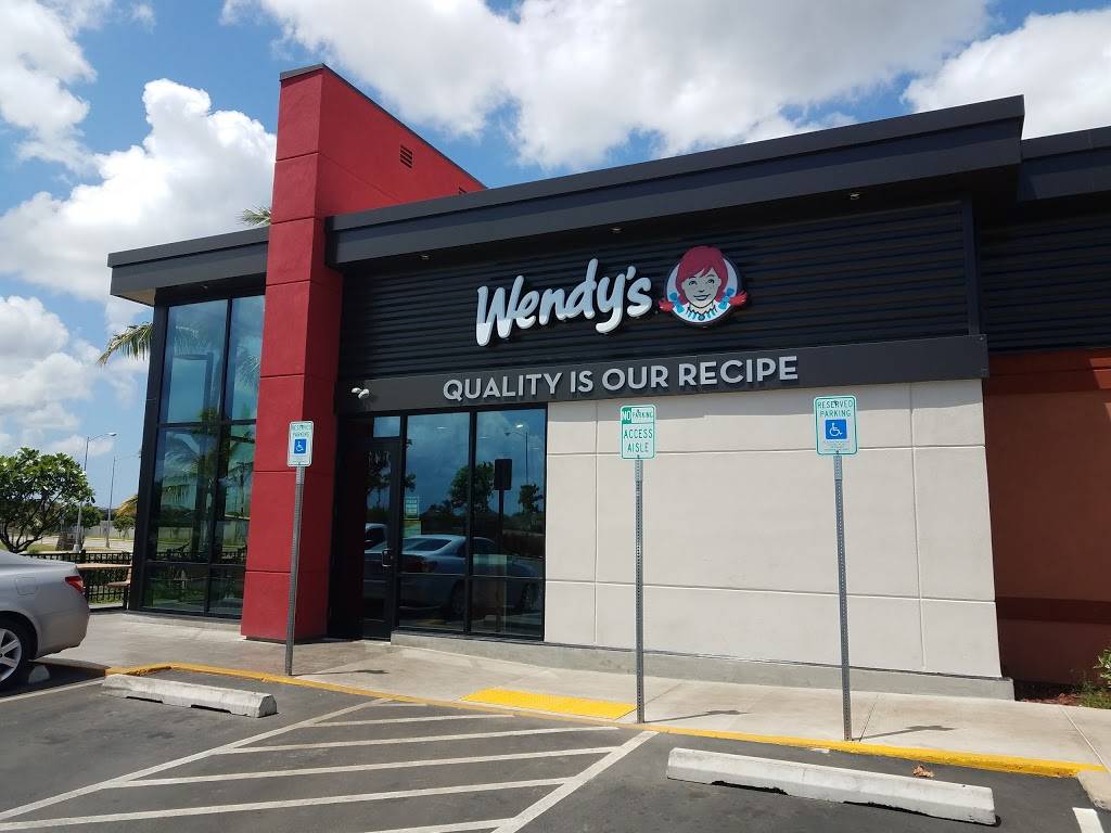 Wendys | restaurant | 490 Kamokila Blvd, Kapolei, HI 96707, USA | 8086742737 OR +1 808-674-2737