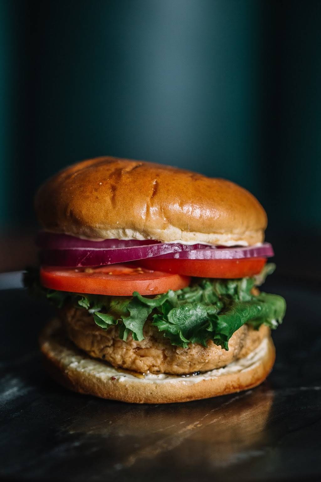 The Urban Burger Bar | restaurant | 3300 Clipper Mill Rd, Baltimore, MD 21211, USA | 4436527818 OR +1 443-652-7818