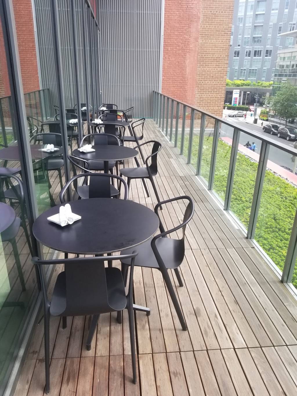 Upper West Side Café | restaurant | 2233 M St NW, Washington, DC 20037, USA | 2022412233 OR +1 202-241-2233