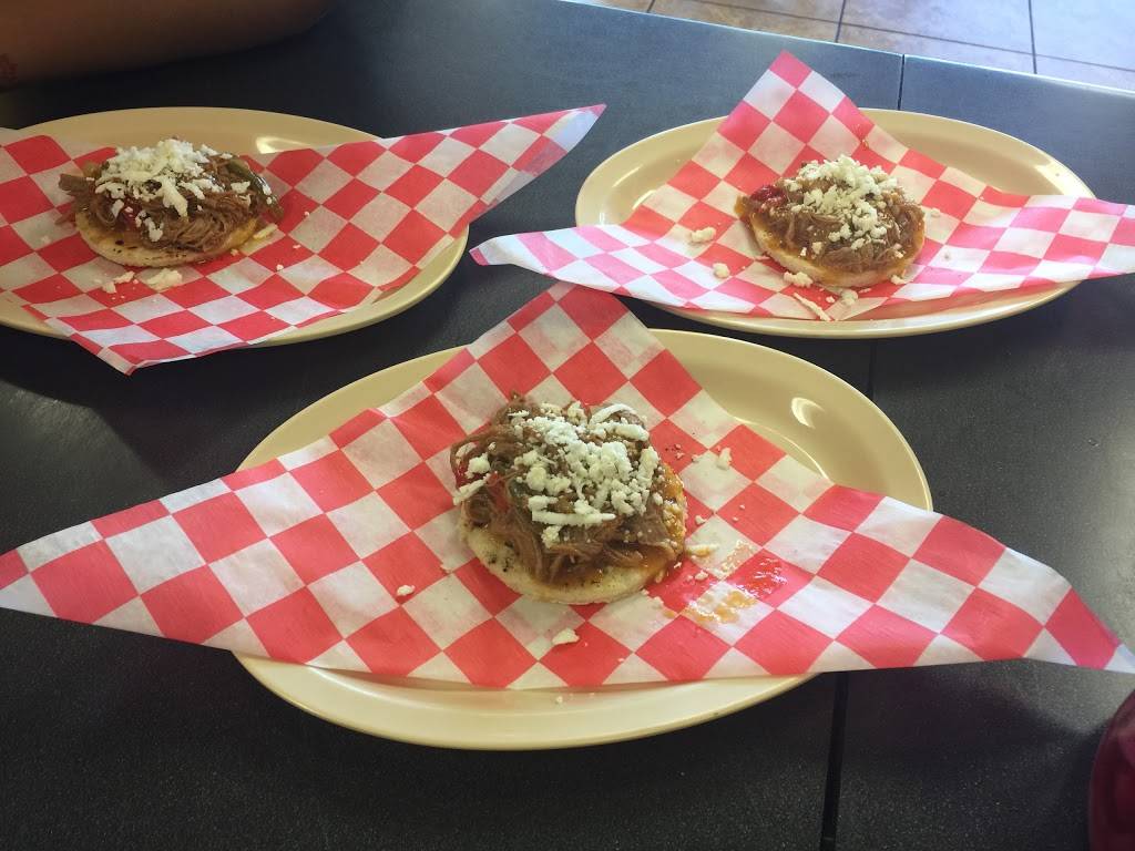 Tortilleria Y Taqueria La Morena | restaurant | 644 Maxey Rd, Houston, TX 77013, USA | 8328561655 OR +1 832-856-1655