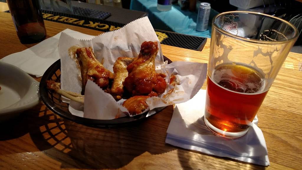 Mullin’s Family Restaurant | restaurant | 1180A US-11, Gouverneur, NY 13642, USA | 3152870063 OR +1 315-287-0063