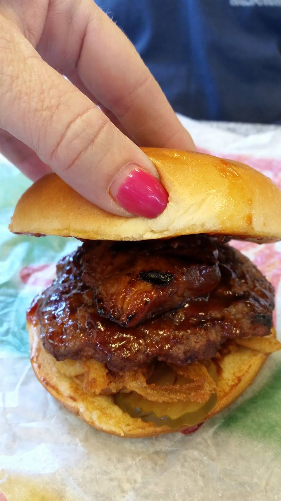 Carls Jr. | restaurant | 1075 Mono Way, Sonora, CA 95370, USA | 2095338857 OR +1 209-533-8857