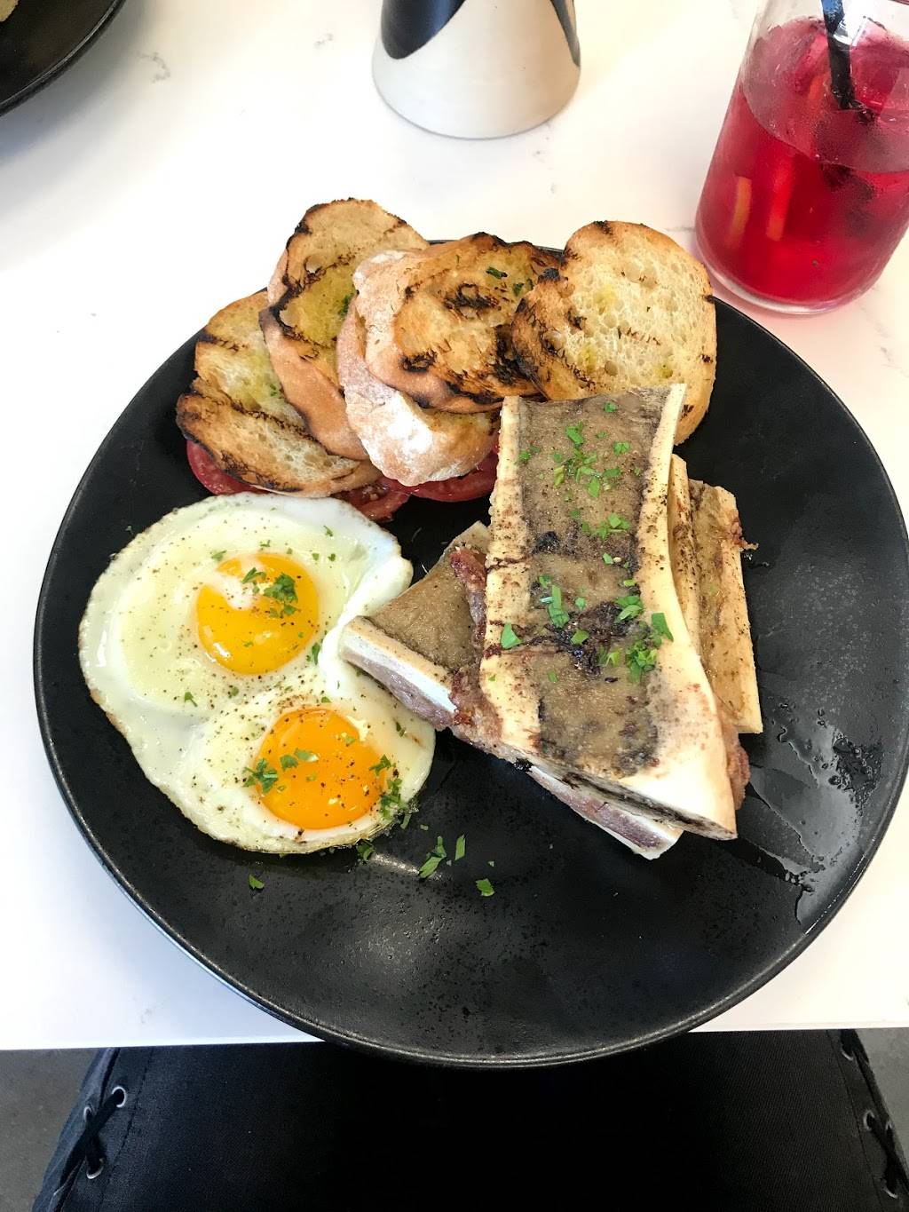 dot x ott | restaurant | 930 18th St, Bakersfield, CA 93301, USA | 6613247112 OR +1 661-324-7112