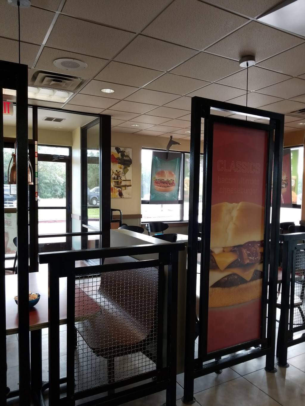 Jack in the Box | restaurant | 13620 Hwy 6, Santa Fe, TX 77517, USA | 4099255023 OR +1 409-925-5023