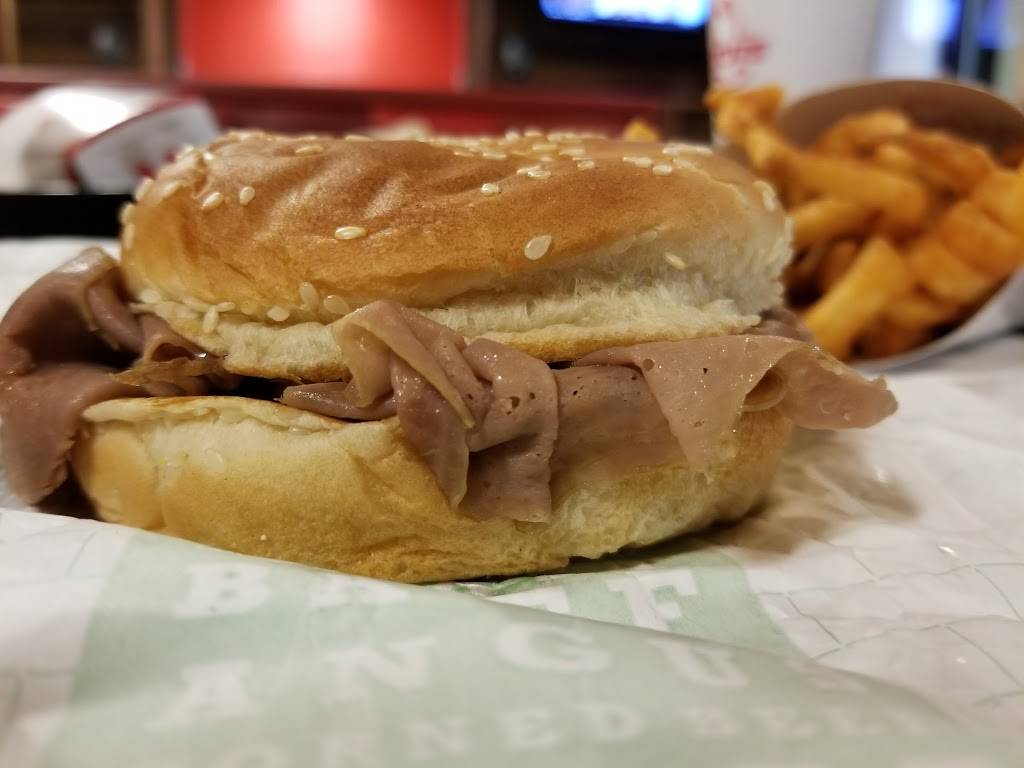 Arbys | restaurant | 2320 E State St, Salem, OH 44460, USA | 3303329738 OR +1 330-332-9738