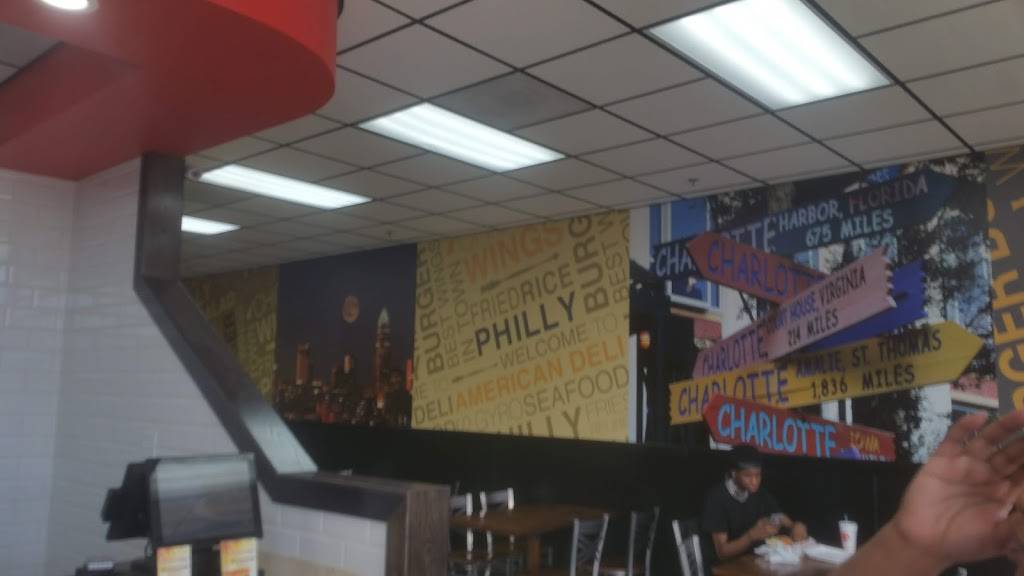 American Deli | restaurant | 5700 University Pointe Blvd #101, Charlotte, NC 28262, USA | 7045488045 OR +1 704-548-8045
