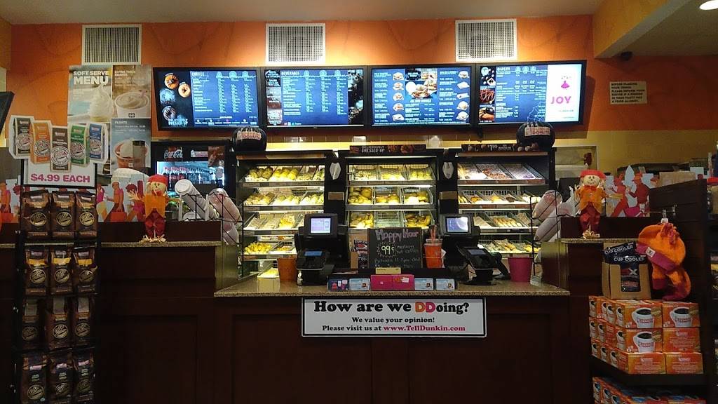 Dunkin | bakery | 30 Commercial St, Foxborough, MA 02035, USA | 5086983307 OR +1 508-698-3307