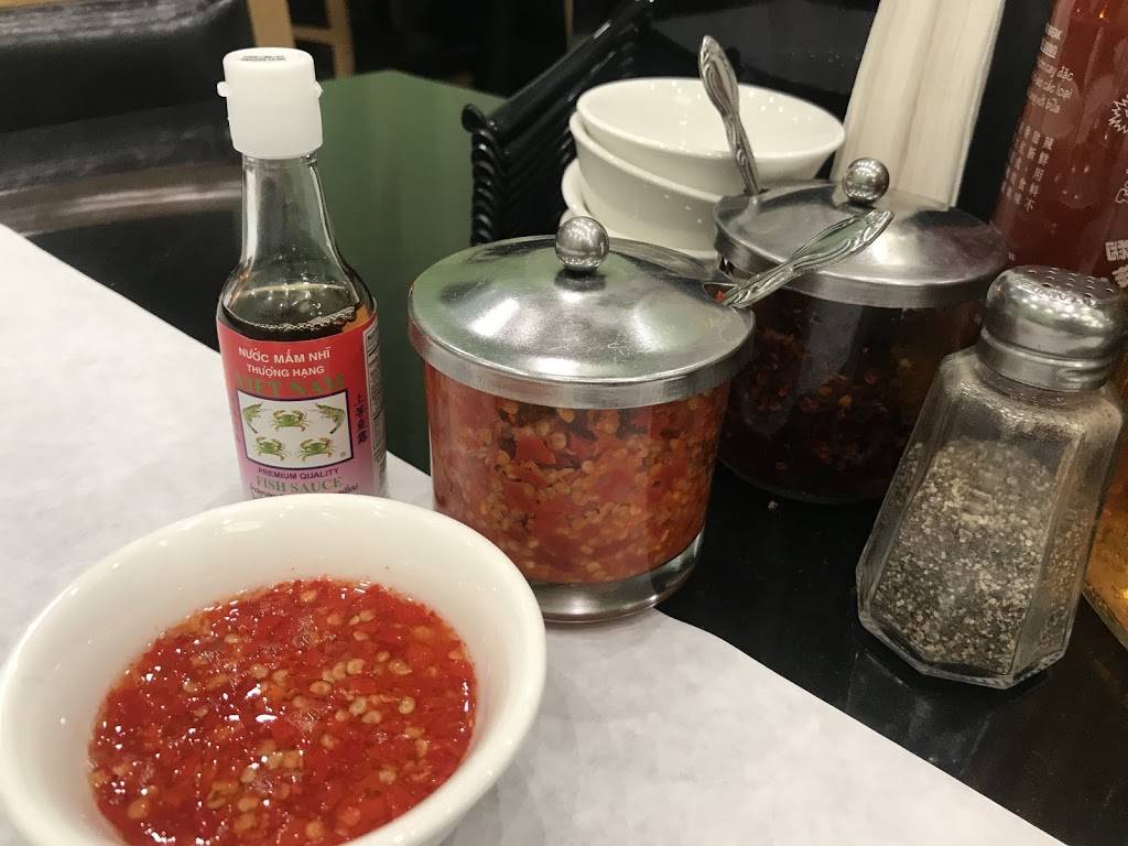 Bánh Cuôn Bun Moc Ông Ta | restaurant | 999 Story Rd Ste 9030, San Jose, CA 95122, USA | 4083595767 OR +1 408-359-5767